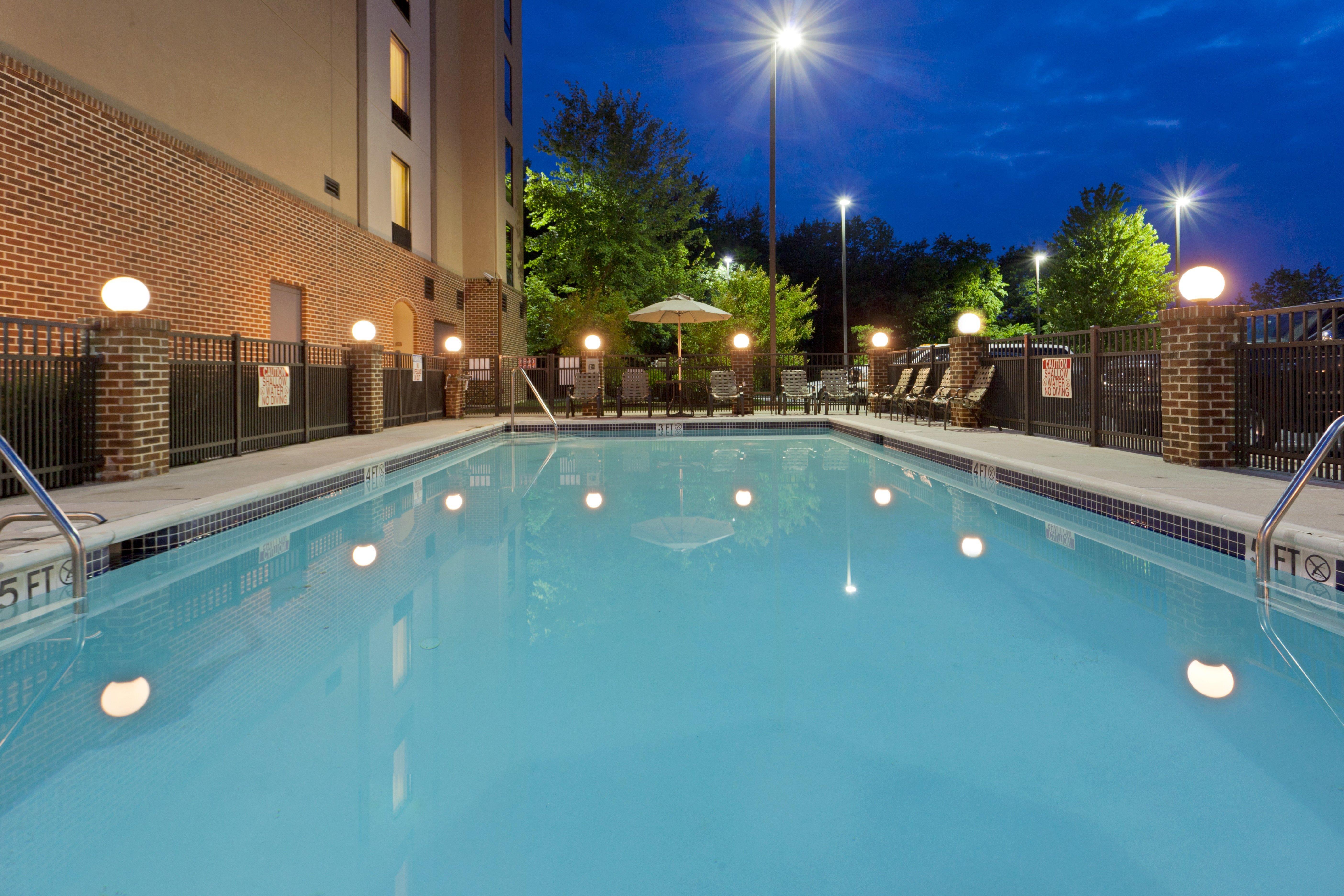 Holiday Inn Express Hotel & Suites Dover By Ihg Exterior foto